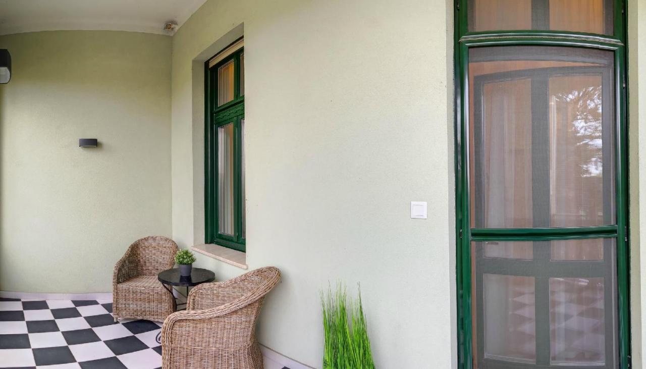 Romantic Riverview Bestern Szegedin Exterior foto