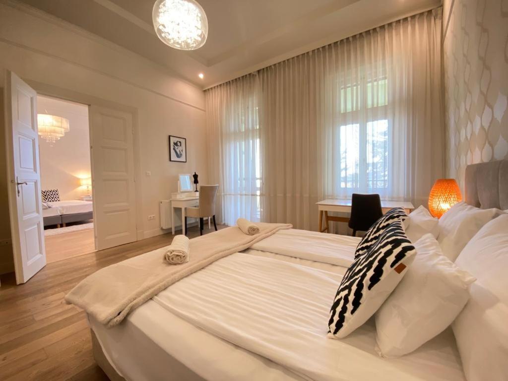 Romantic Riverview Bestern Szegedin Exterior foto